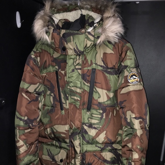 Superdry parka - Picture 1 of 3